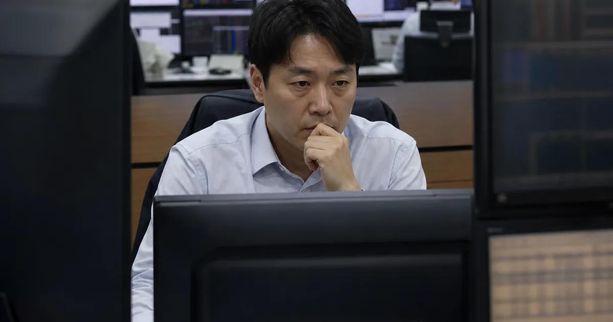 미 물가 충격에 유로 약세, Fed 경로 재가격